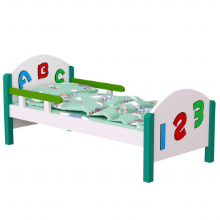 Детская кровать с декором "ABC"