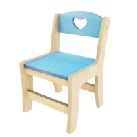 Стульчик детский c декором "Сердечко" 